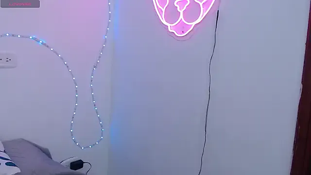 Babyrebek from StripChat is Freechat