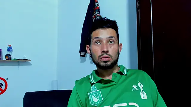 Bad_Couple_1 from StripChat is Freechat