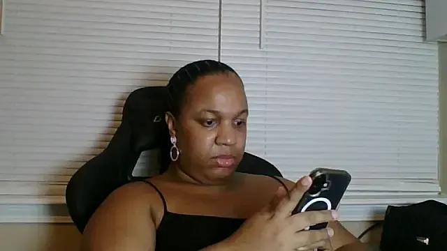 Badgirlbrittt from StripChat is Freechat