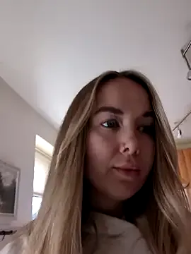 BarbieDolly_x from StripChat is Freechat