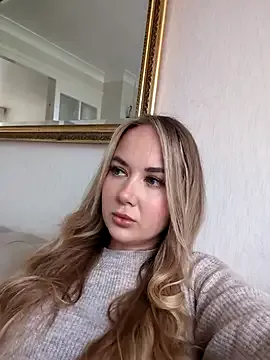 BarbieDolly_x from StripChat is Freechat