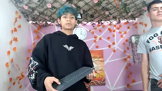 Girls: try live performances with matured performers, from dancing to quirks, in a variety of beautiful sex cams.