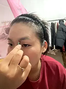 Beautiful-light22 from StripChat is Freechat