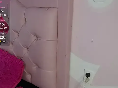 beauty_lana18 from StripChat is Freechat