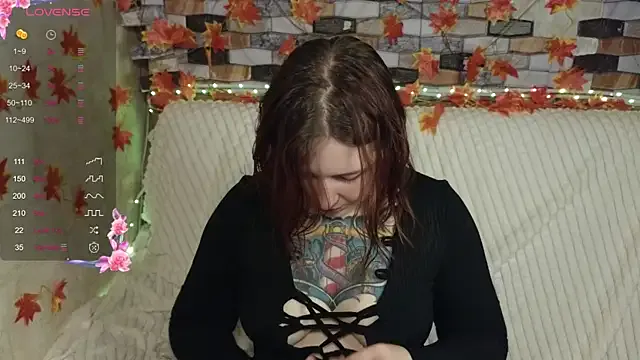 Belinda_Starlight from StripChat is Freechat