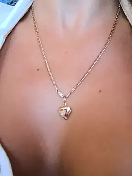 Bella-Grace from StripChat is Freechat