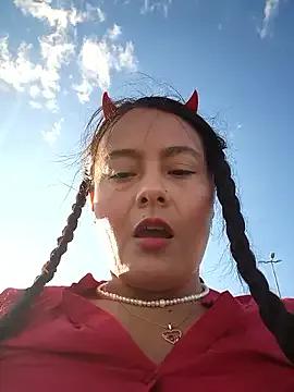 bellapaty from StripChat is Freechat