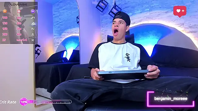 Girls: try live performances with matured performers, from dancing to quirks, in a variety of beautiful sex cams.