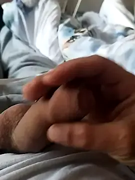 Benjoesamanta from StripChat is Freechat