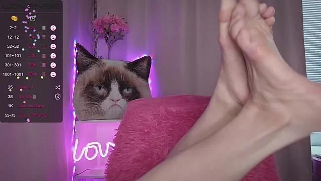 Berrybaebaby from StripChat