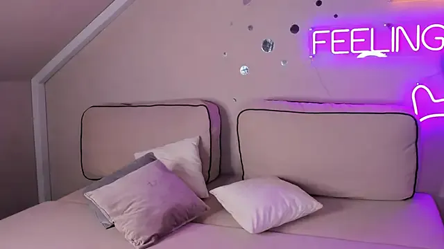 Berta_Kelly from StripChat is Freechat