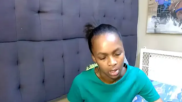 BetzLeexoxo from StripChat