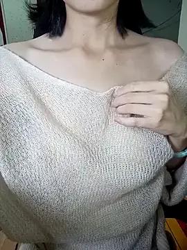 Bi_Cute388 from StripChat is Freechat
