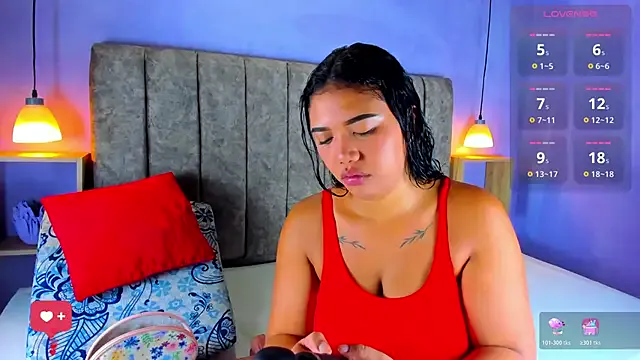 Girls: try live performances with matured performers, from dancing to quirks, in a variety of beautiful sex cams.