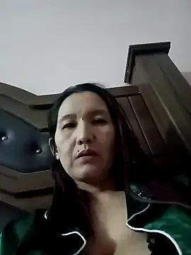 Bigassapple from StripChat is Freechat