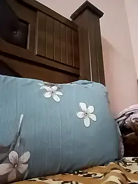 Bigassapple from StripChat is Freechat