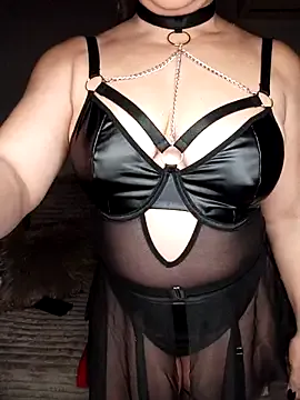 BigAssmom_1 from StripChat is Freechat