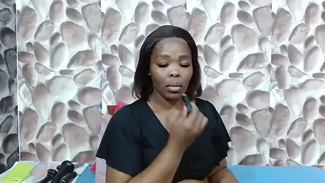 Bigboobsbooty from StripChat is Freechat