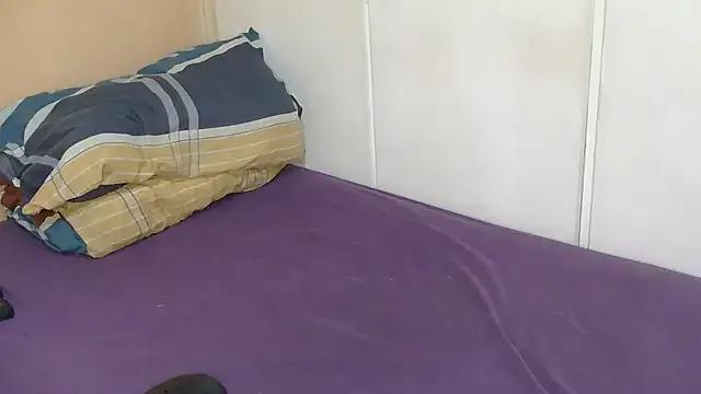 BigBootyStudent from StripChat is Freechat