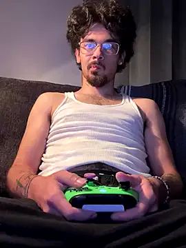 bigbrownpleasure from StripChat is Freechat