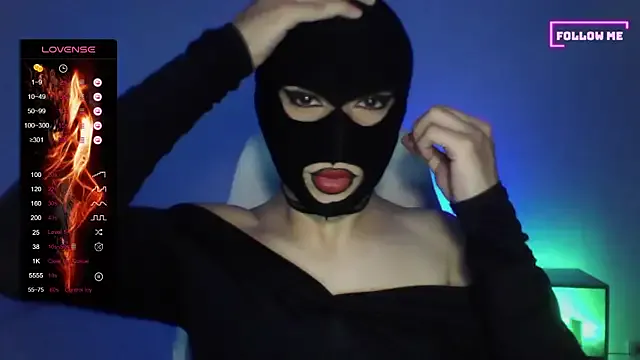 Bigfemblue from StripChat is Freechat