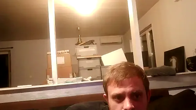 Bikerhot883hd from StripChat is Freechat