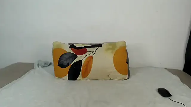 Black-RoseX from StripChat is Freechat