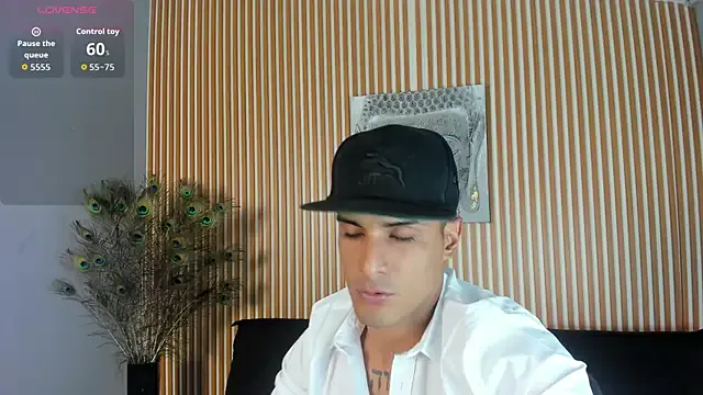 blaze_phoenix from StripChat is Freechat