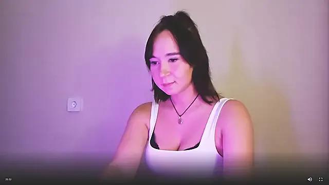 BlissBite from StripChat is Freechat