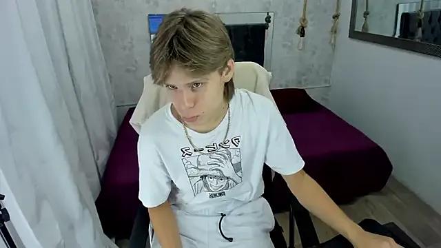 blondie_lover69 from StripChat is Freechat