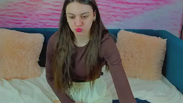 bloom_faye from StripChat is Freechat