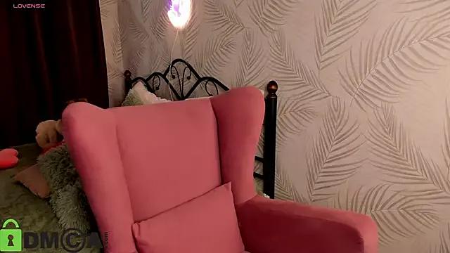 Blossom_Sonya from StripChat is Freechat
