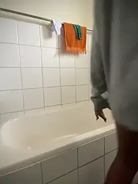 Bootytinah from StripChat