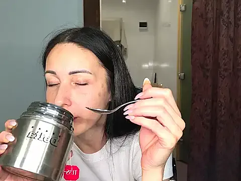 BouncySweety from StripChat