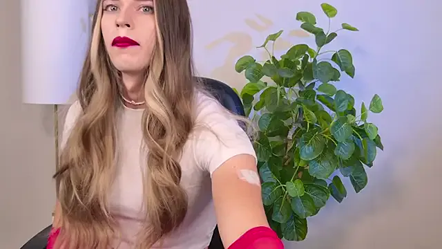 Branda_Kelly from StripChat is Freechat