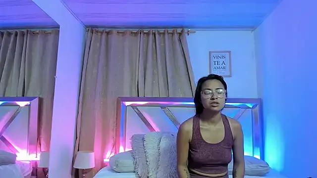 bravepetunia from StripChat is Freechat