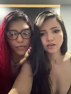 Braziliangirlfriends from StripChat is Freechat
