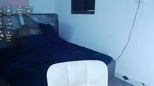 brianna-spanks from StripChat is Freechat