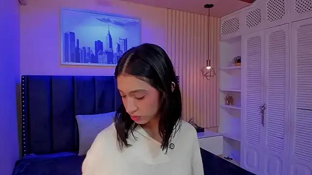 briela_baddie from StripChat is Freechat
