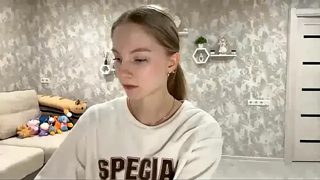 Girls: try live performances with matured performers, from dancing to quirks, in a variety of beautiful sex cams.