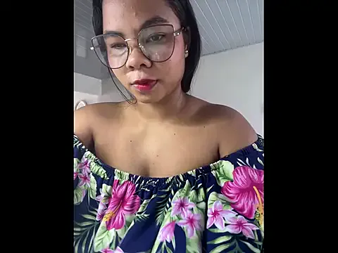 britanny-stone from StripChat is Freechat