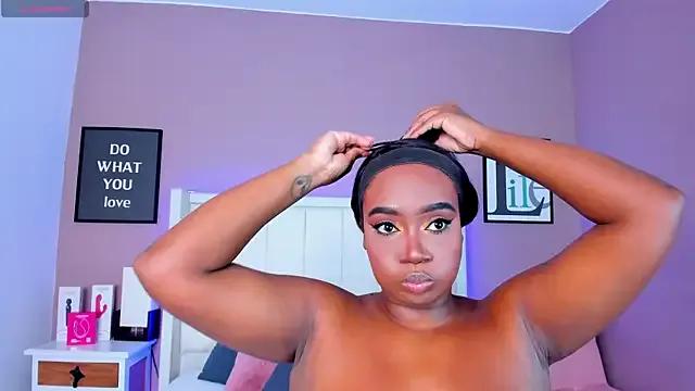 Britanymooree from StripChat is Freechat