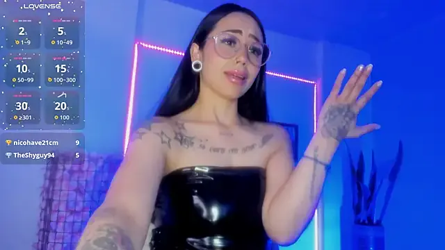 Girls: try live performances with matured performers, from dancing to quirks, in a variety of beautiful sex cams.