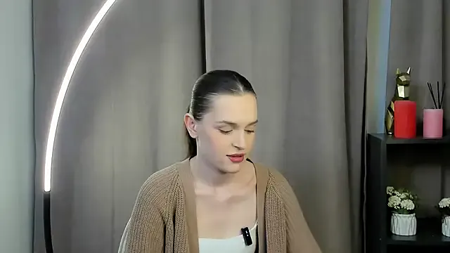 Girls: try live performances with matured performers, from dancing to quirks, in a variety of beautiful sex cams.