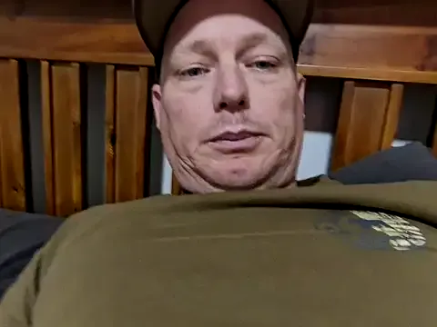 brokecountrylads from StripChat is Freechat