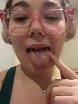 Brooklynivy from StripChat