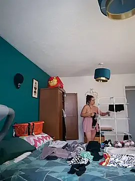 BubblesLovexox from StripChat is Freechat