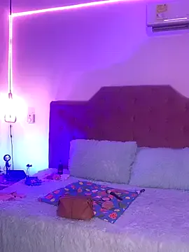 BunnyGlow50 from StripChat is Freechat