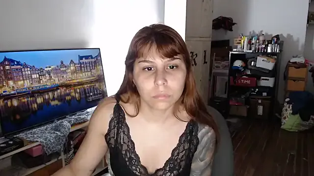 Girls: try live performances with matured performers, from dancing to quirks, in a variety of beautiful sex cams.