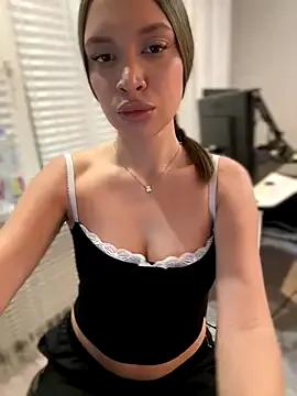 Bunnyrich from StripChat